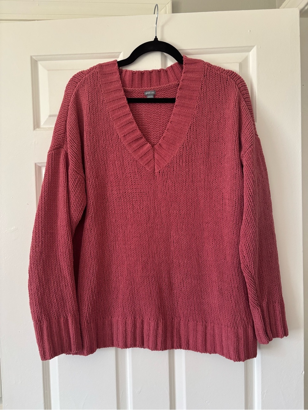 Aerie Oversized Dusty Rose V-Neck Chunky Knit Sweater XS - Like New